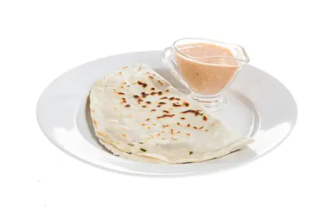 Кутабы с крапивой