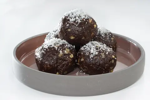 Постное шоколадное печенье без выпечки