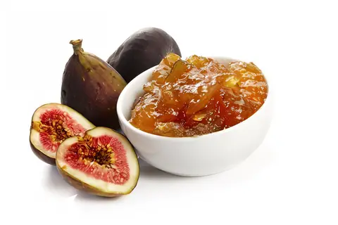 Инжирно-яблочный десерт с козьим сыром
