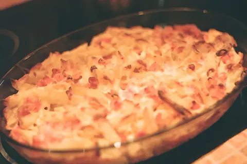 Паста с белым соусом