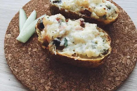Картофель, запеченный в мундире