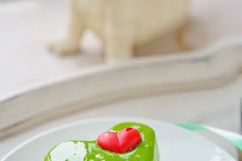 Десерт ананасовый с карри