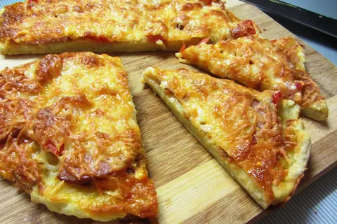 Картофельная пицца на сковороде