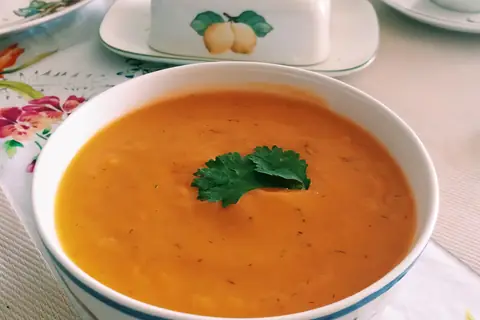 Крем-суп из тыквы с зеленью