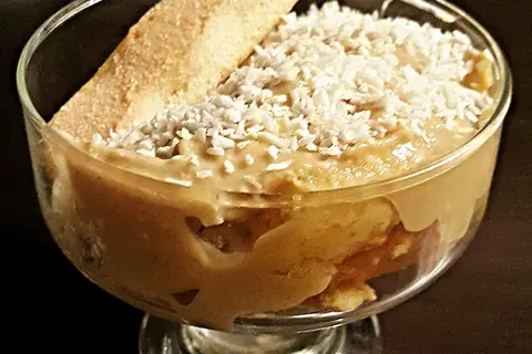Банановый заварной десерт