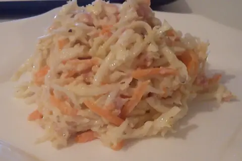 Салат с сельдерем